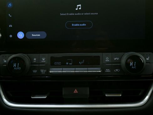 Used 2024 Toyota Grand Highlander XLE image 30