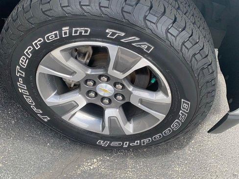 Used 2018 Chevrolet Colorado Z71 AWD/4WD image 7
