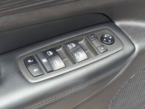 Used 2021 Jeep Grand Cherokee Laredo X AWD/4WD image 15
