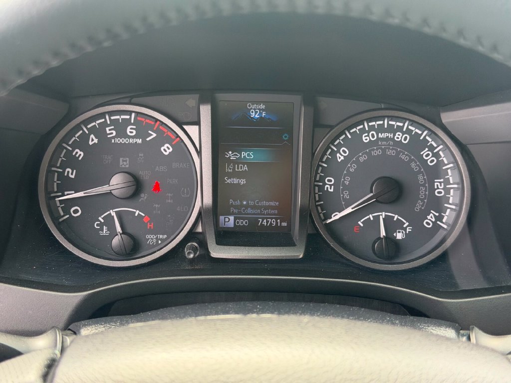 Used 2021 Toyota Tacoma TRD Pro AWD/4WD image 21