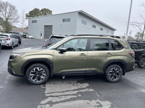 New 2026 Subaru Forester Premium AWD/4WD image 2