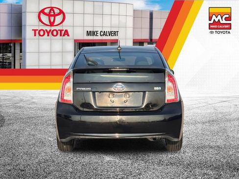 Used 2013 Toyota Prius Three w/ Solar Roof Pkg FWD image 4