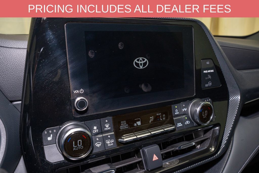 Used 2023 Toyota Highlander XSE AWD/4WD image 15