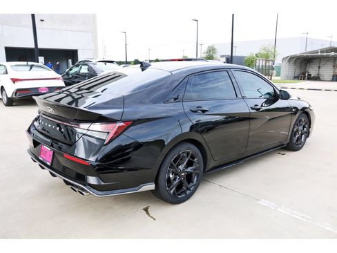 Certified 2025 Hyundai Elantra N Line FWD image 8