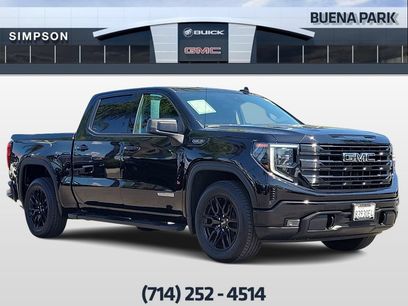 Used 2025 GMC Sierra 1500 Elevation w/ LPO, Elevation Black Package