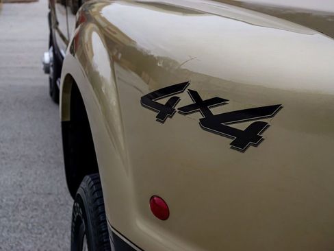 Used 2001 Ford F350 4x4 Crew Cab DRW Super Duty image 49