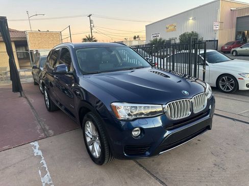 Used 2017 BMW X3 xDrive28i AWD/4WD image 2