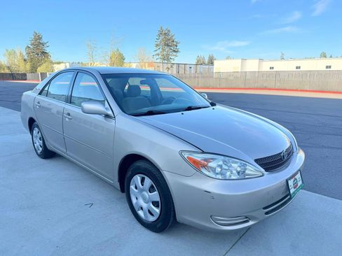 Used 2003 Toyota Camry LE FWD image 7