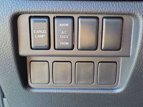 Certified 2023 Nissan Titan SV w/ SV Convenience Package RWD image 24