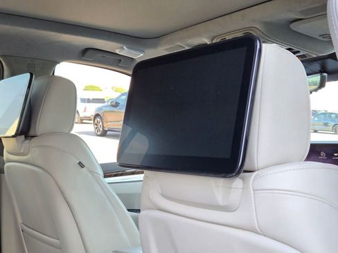 New 2026 Cadillac Escalade ESV Platinum Sport w/ LPO, ONYX Package image 31