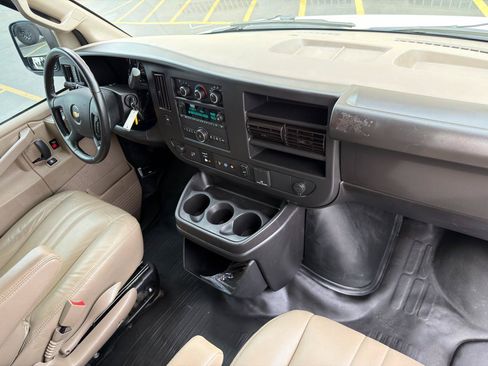 Used 2022 Chevrolet Express 2500 w/ Safety Package RWD image 24