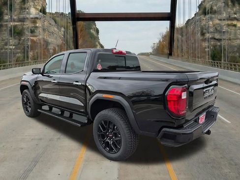 New 2026 GMC Canyon Denali w/ LPO, Denali Black Edition AWD/4WD image 8