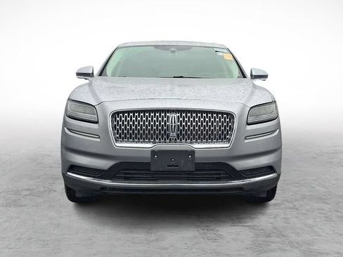 Used 2023 Lincoln Nautilus AWD w/ Premium Package image 2