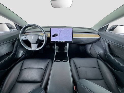 Used 2018 Tesla Model 3 Long Range RWD image 12