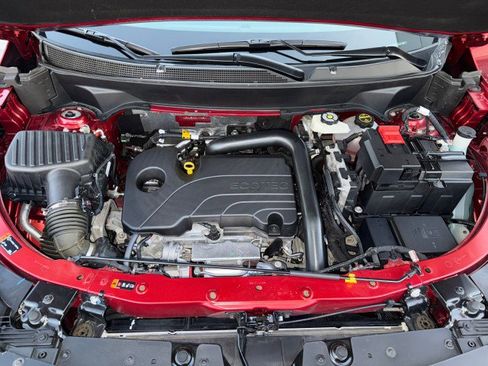 Used 2025 Chevrolet Equinox LT w/ Safety and Technology Package image 30