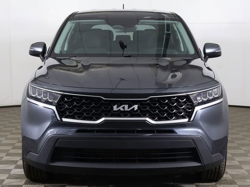 Used 2022 Kia Sorento LX FWD image 10