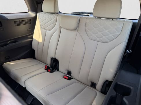 Used 2022 Hyundai Palisade Limited AWD/4WD image 12