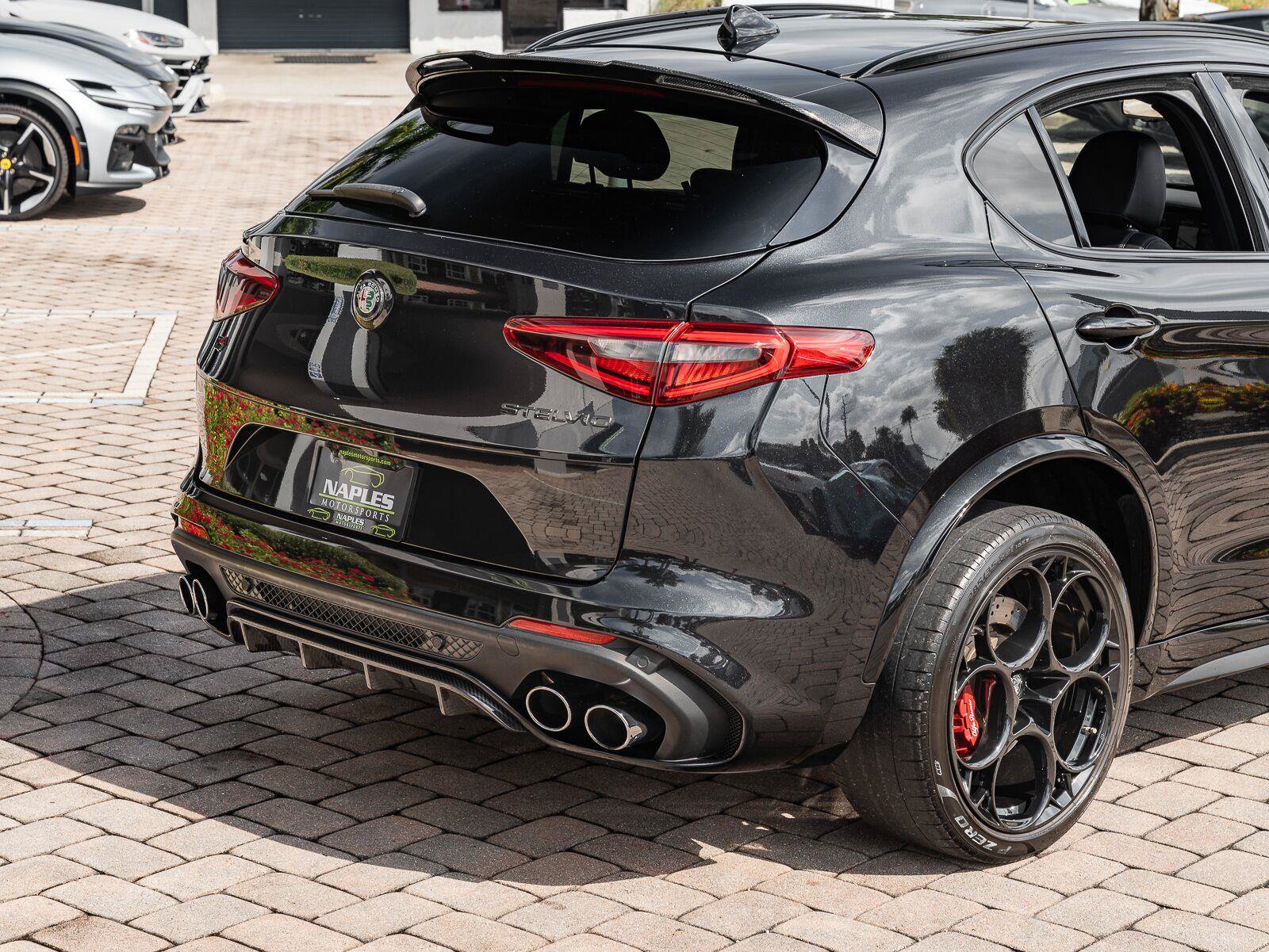 Used 2022 Alfa Romeo Stelvio Quadrifoglio w/ Active Assist Plus Package AWD/4WD image 35