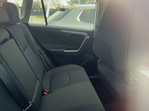 Used 2025 Toyota RAV4 LE image 9