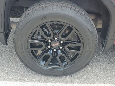Used 2021 GMC Sierra 1500 Elevation RWD image 8