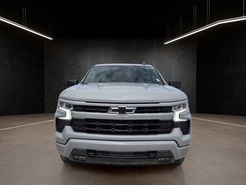 Used 2025 Chevrolet Silverado 1500 RST RWD image 2