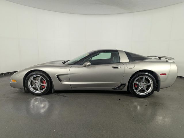 Used 1999 Chevrolet Corvette Coupe w/ Memory Pkg RWD image 5