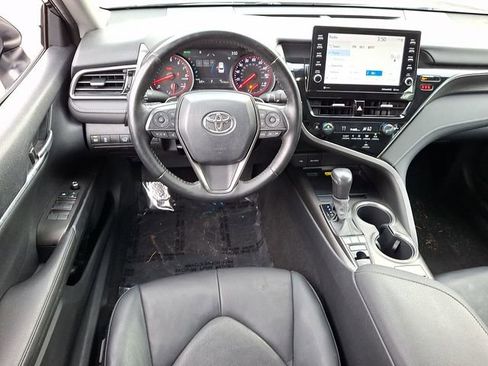 Used 2022 Toyota Camry XSE image 14
