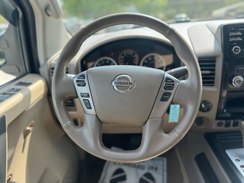 Used 2013 Nissan Titan SV w/ SV Value Truck Pkg image 27