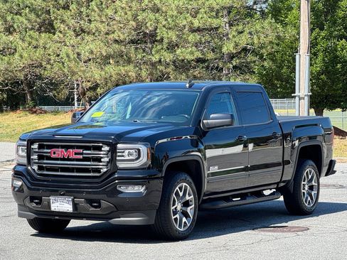 Used 2018 GMC Sierra 1500 SLT AWD/4WD image 3