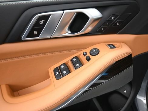 New 2026 BMW X5 xDrive50e w/ Climate Comfort Package image 13