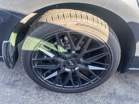 Used 2023 Honda Accord EX image 12