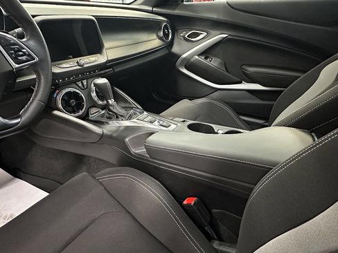 Used 2022 Chevrolet Camaro SS RWD image 31
