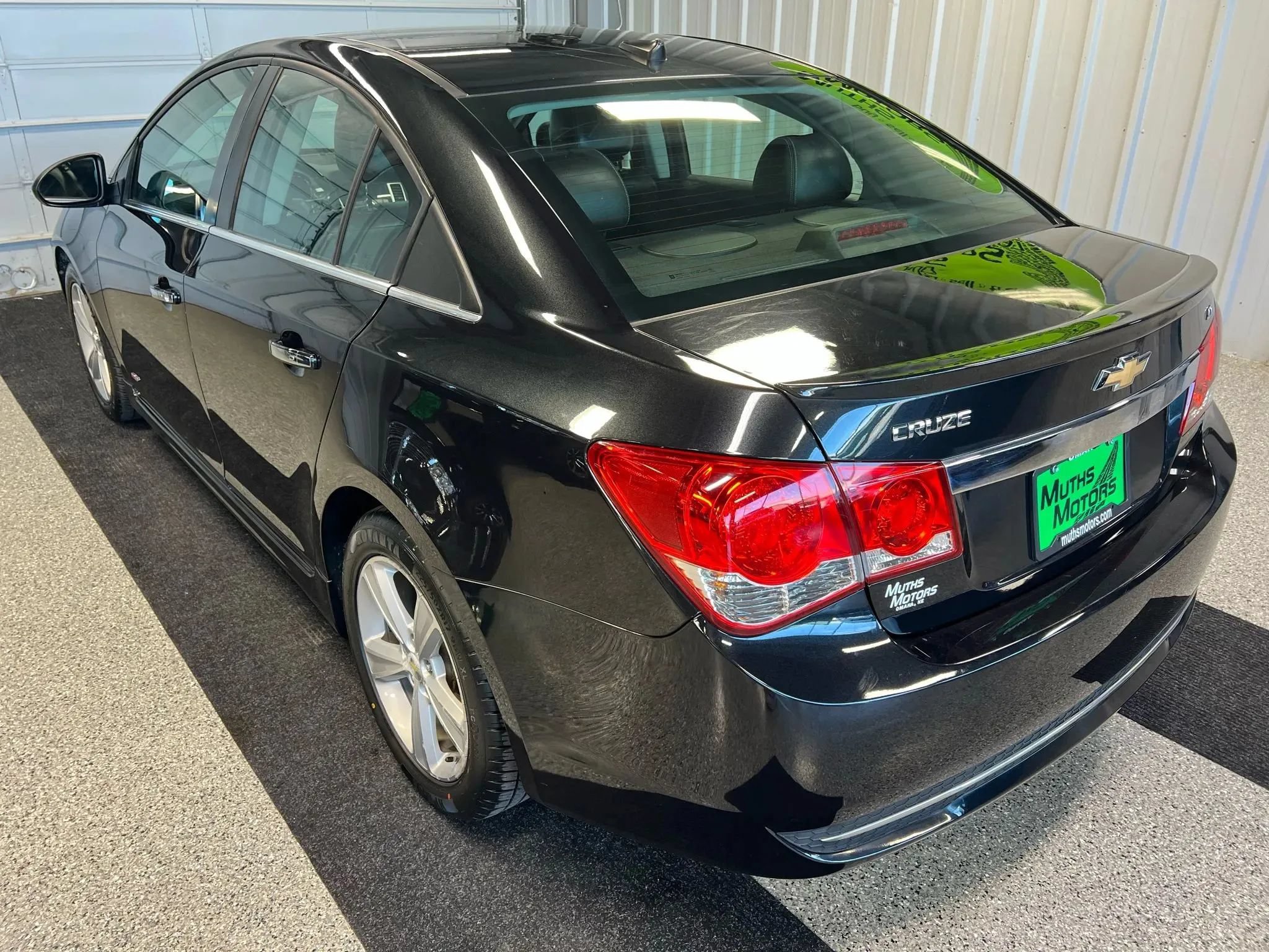 Used 2014 Chevrolet Cruze LT w/ Sun, Sound and Sport Package FWD image 5