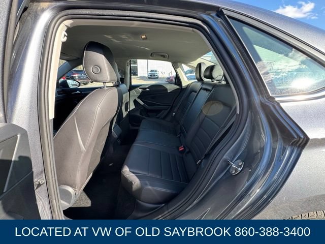 Used 2024 Volkswagen Jetta SE FWD image 9