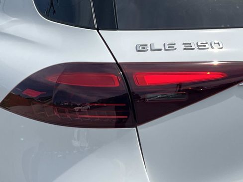 Certified 2026 Mercedes-Benz GLE 350 4MATIC image 9