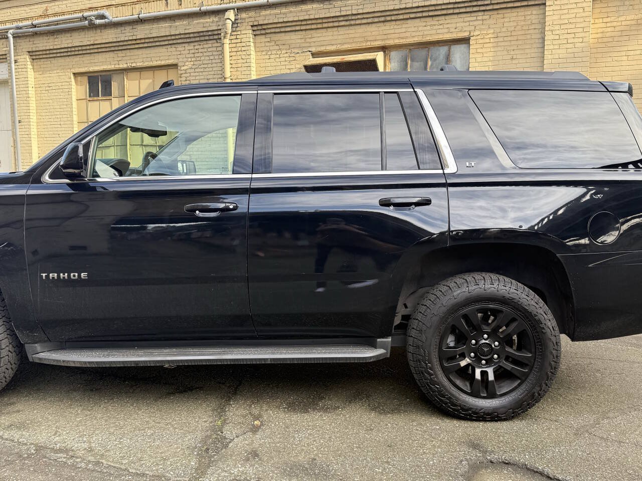 Used 2019 Chevrolet Tahoe LT AWD/4WD image 18
