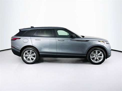 Used 2026 Land Rover Range Rover Velar S image 4