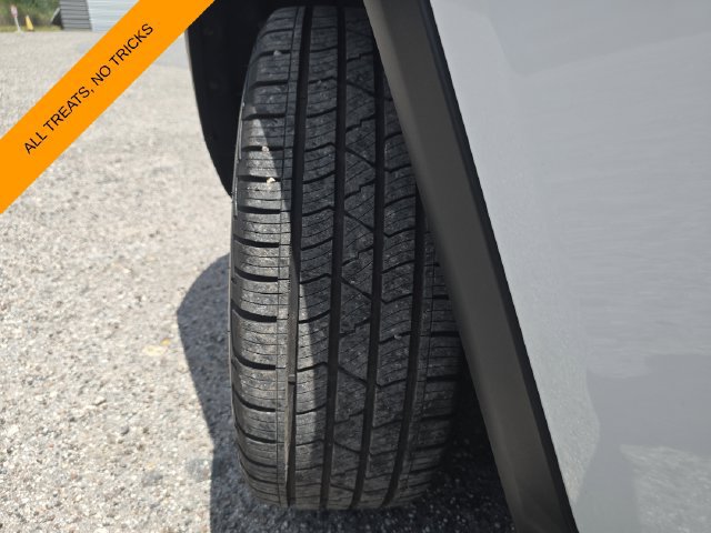 Used 2022 Jeep Grand Cherokee Altitude AWD/4WD image 29
