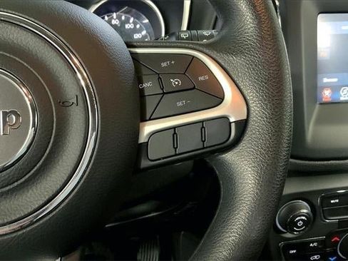 Used 2019 Jeep Compass Sport FWD image 17