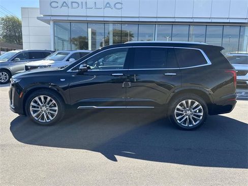 Certified 2023 Cadillac XT6 Premium Luxury w/ Technology Package image 38