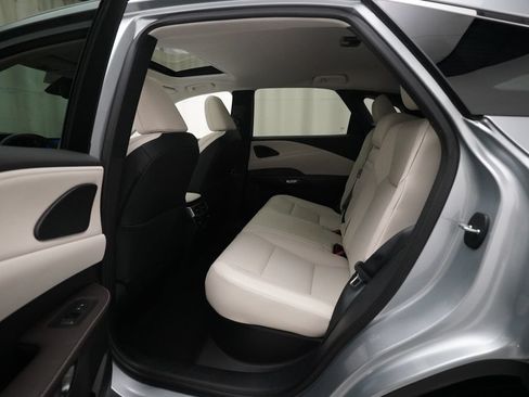 Used 2023 Lexus RX 350 Premium w/ Accessory Package AWD/4WD image 16