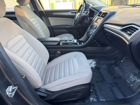 Used 2017 Ford Fusion S image 12