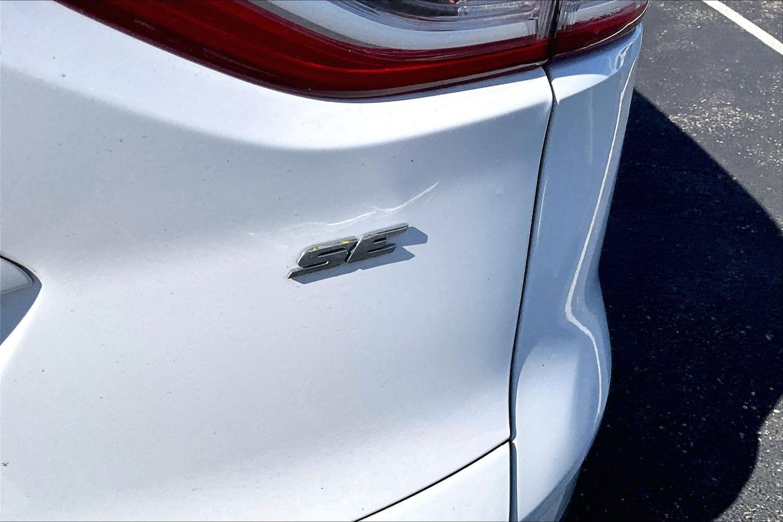 Used 2015 Ford Escape SE FWD image 7