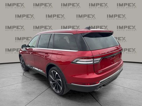 Used 2025 Lincoln Aviator Reserve w/ Equipment Group 201A AWD/4WD image 3