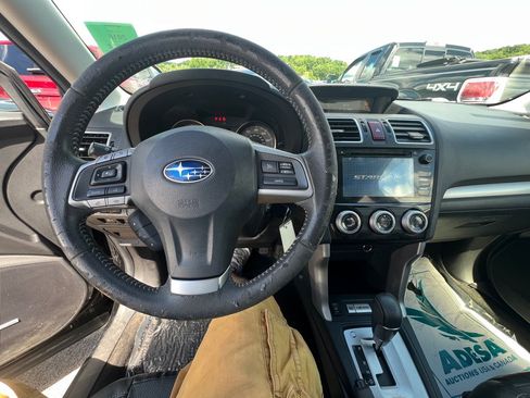 Used 2016 Subaru Forester 2.5i Limited AWD/4WD image 5