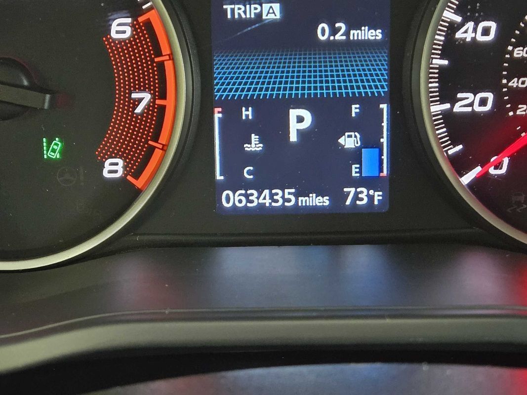 Used 2022 Mitsubishi Eclipse Cross ES FWD image 9