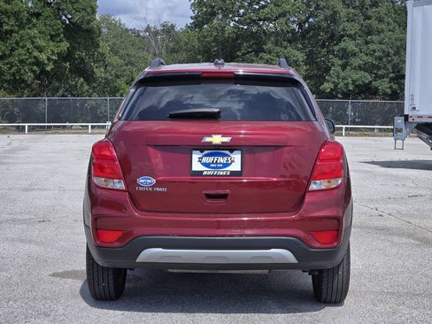 Used 2022 Chevrolet Trax LT w/ Driver Confidence Package AWD/4WD image 6