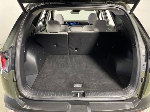 Certified 2025 Hyundai Tucson SEL AWD/4WD image 10
