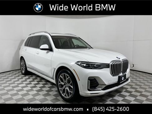 Used 2021 BMW X7 xDrive40i w/ Cold Weather Package image 1