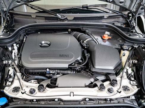 Used 2026 MINI Cooper 4-Door Hardtop FWD image 35